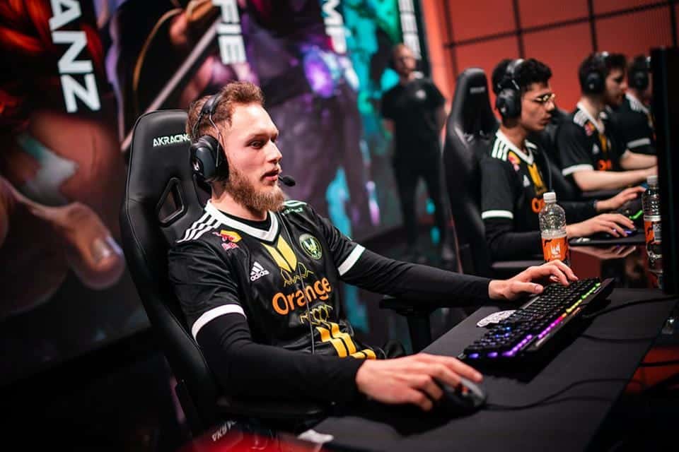 best players for esports team